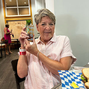Meet your Posher, Debbie